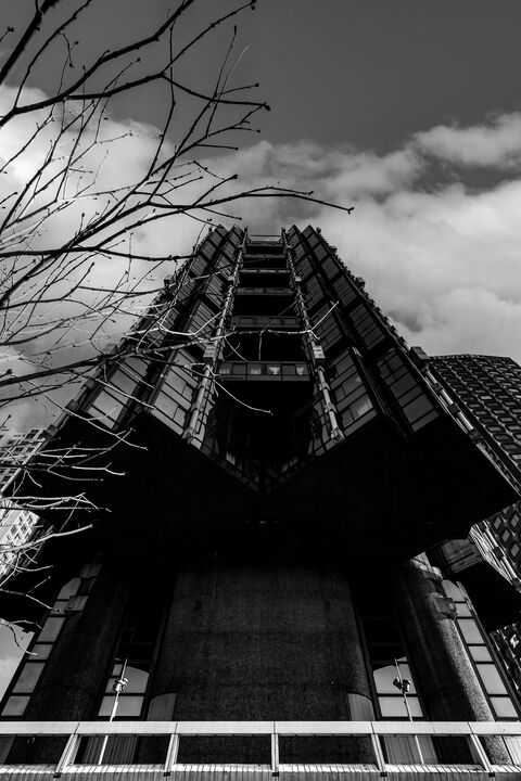 Skyscrapers destructurés Série photos de buildings en noir et blanc, destructurés